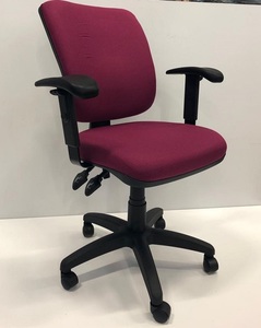 דור כסא עבודה מקצועי גב מרובע מנגנון מכני 2 קלאץ ידיות מתכווננות - ריפוד לבחירה מיליון כסאות