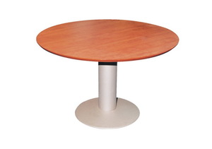 שולחן פיצה בקוטר 110 עם רגל פיצה בקוטר 60 כסוף ופלטת שולחן בעובי 28 מיליון כסאות