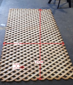רשת עץ - 240*120 ס"מ , מידת עין: 3.5X3.5 ס"מ 