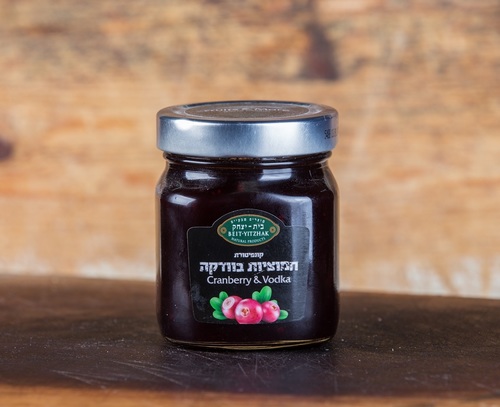 קונפיטורה חמוציות בנגיעות וודקה