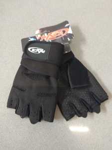 כפפות להרמת משקולות דגם 2006  מקצועיות עם סיליקון גריפ +ריפוד אמרה עם רצועה רחבה לפרק יד LMS PACE L