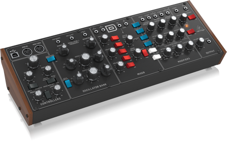סינתסייזר Behringer Model D ברינגר