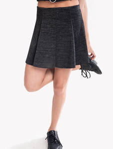 חצאית סקייטר פאנלים