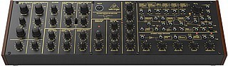 סינטיסייזר אנלוגי Behringer K-2