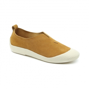 נעלי סניקרס מעור בצבע חרדל - Seventy Nine 