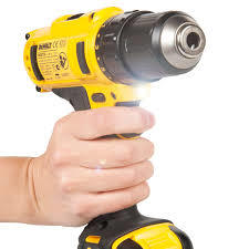 סט מברגה/מקדחה ואימפקט 10.8V DCK211C2  Dewalt