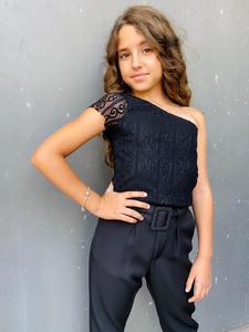 טופ א-סימטרי תחרה