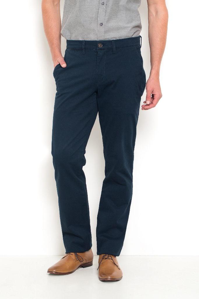 מכנס גבר סקיני