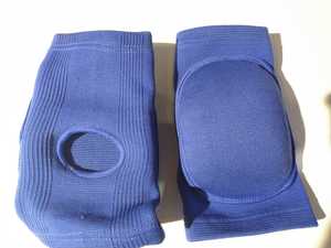 מגן ברך כחול מקצועי LMS S/M 4537  Pace