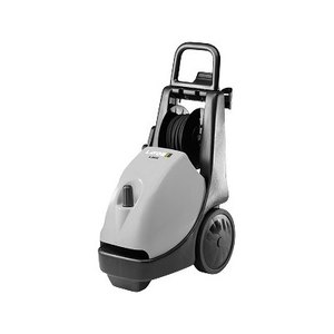 מכונת שטיפה 220 באר LMX 2007 XP מבית LAVOR 