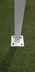 עמודי ברזל לגדר מרובעים - מגלוונים ( פסיבציה צהוב ) או צבועים - לבחירתכם 