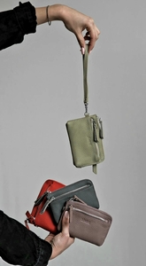 ארנקון לכסף קטן וכרטיסים   ג