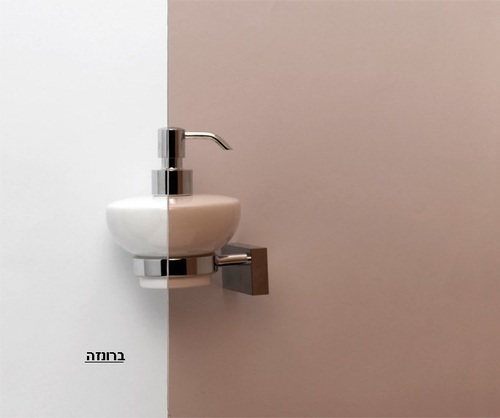 מקלחון פינתי ירדן Q16