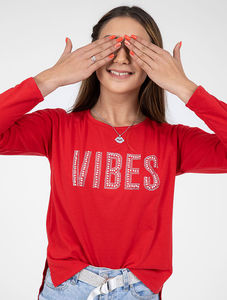 חולצת בייסיק שרוול שמוט ושליצים