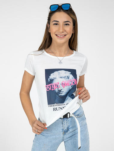 חולצת בייסיק עם דפוס