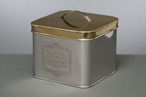 190877 מתקן עוגיות BARFORD ניקל זהב 24X24X12 6P