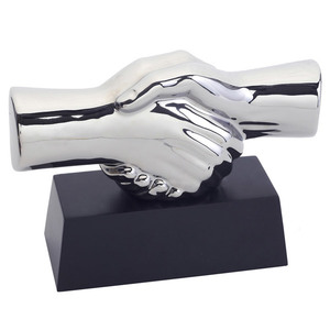 פסלים עם הקדשה