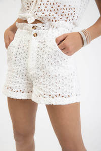 שורט רקום חגיגי