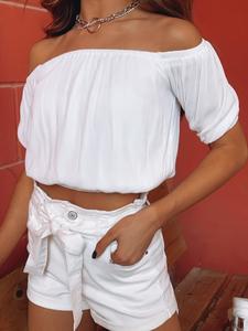 טופ שרוולי בלון וגומי במחשוף