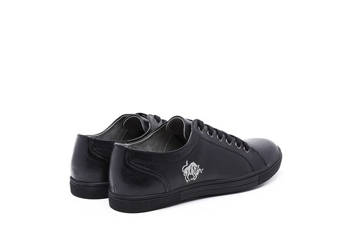 נעלי סניקרס לגבר בצבע שחור 40-46 BUFFALO