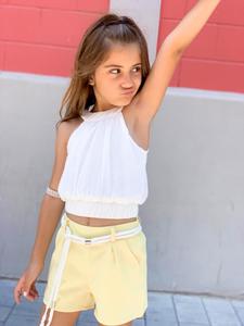 שורט קרפ עם חגורה