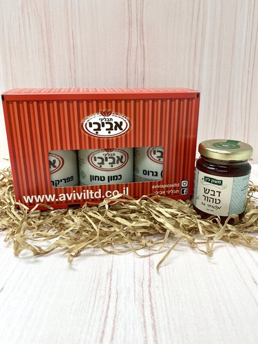 מארז תבלינים - בצורת קונטיינר 