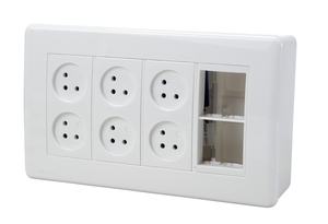 עה"ט 8 מודול HOME & OFFICE 6 שקעים לבנים מתאם גוויס ניסקו