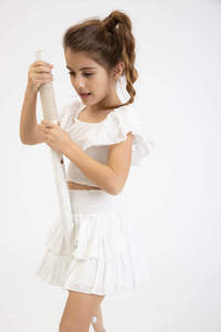 חצאית רקומה עם ציפקות