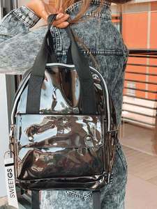 תיק גב עם מחזקי מפתחות