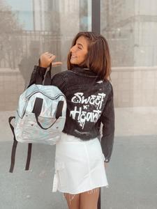 תיק גב עם מחזקי מפתחות