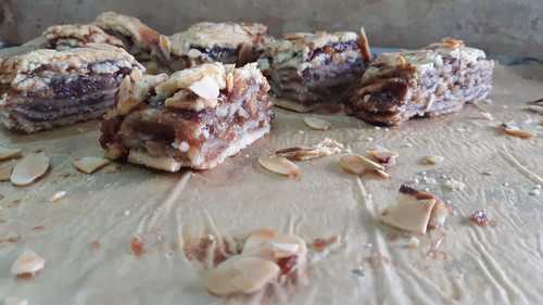 ממזייר במילוי תפוחים ותמרים- מאפה מזרח אירופאי