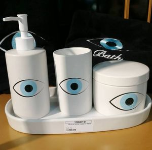 196010 סט אמבטיה קרמיקה עין לבן