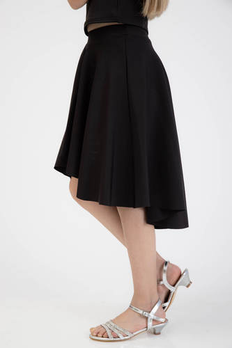 חצאית טוקסידו