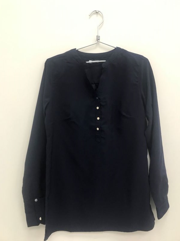 חולצת נשים עם צווארון סיני כחולה