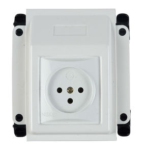 התקנים לתעלה 120/60 N-NT1RJ45 שקע מחשב ניסקו