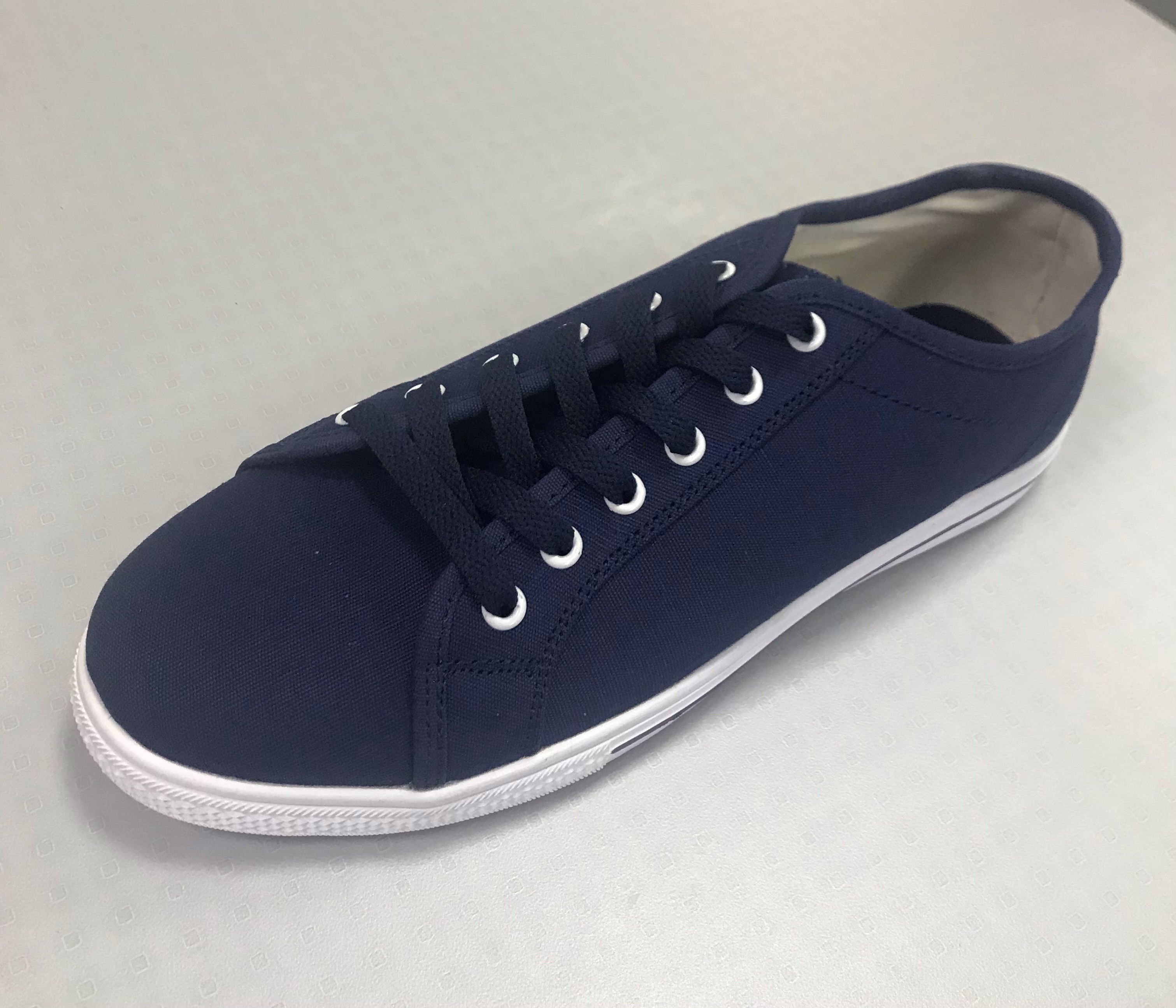 נעל סניקרס CANVAS