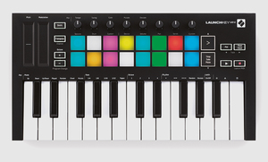 מקלדת שליטה novation LaunchKey Mini MK3