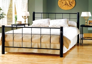 מיטת מתכת לוס אנג'לס