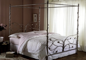 מיטת מתכת אפיריון שירה