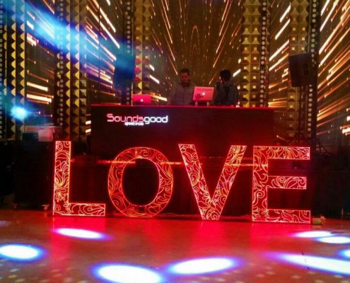 אותיות לד צבעוניות