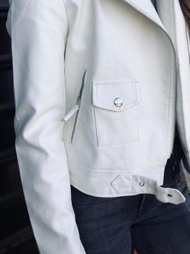 ג'קט בייקר זיפ