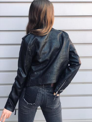 ג'קט בייקר זיפ