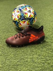 נעלי כדורגל -  ADIDAS - מידה 40.2/3