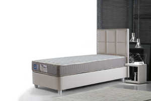 מיטה וחצי מרופדת - דגם מיזורי