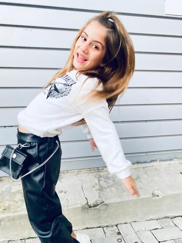 מכנס דמוי עור עם תיק