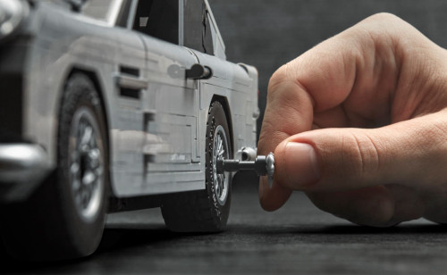 לגו קריאטור - ג'יימס בונד  10262