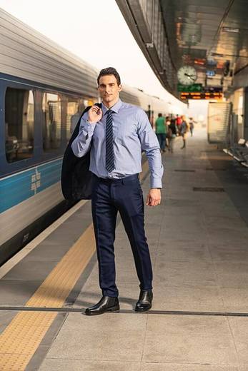 לבוש ייצוגי גברים