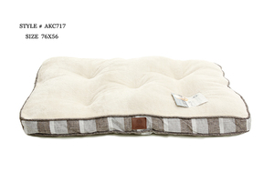 מזרון פוך פרווה 43*60 דו צדדי- אמריקן קנל קלאב