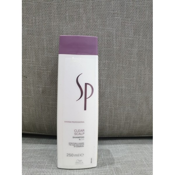 שמפו קליר סקאלפ לטיפול בקשקשים 250 מל sp wella