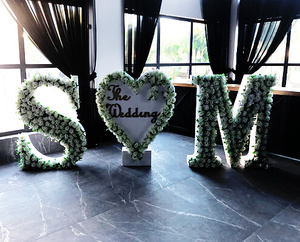 אותיות פרחים מרשימות